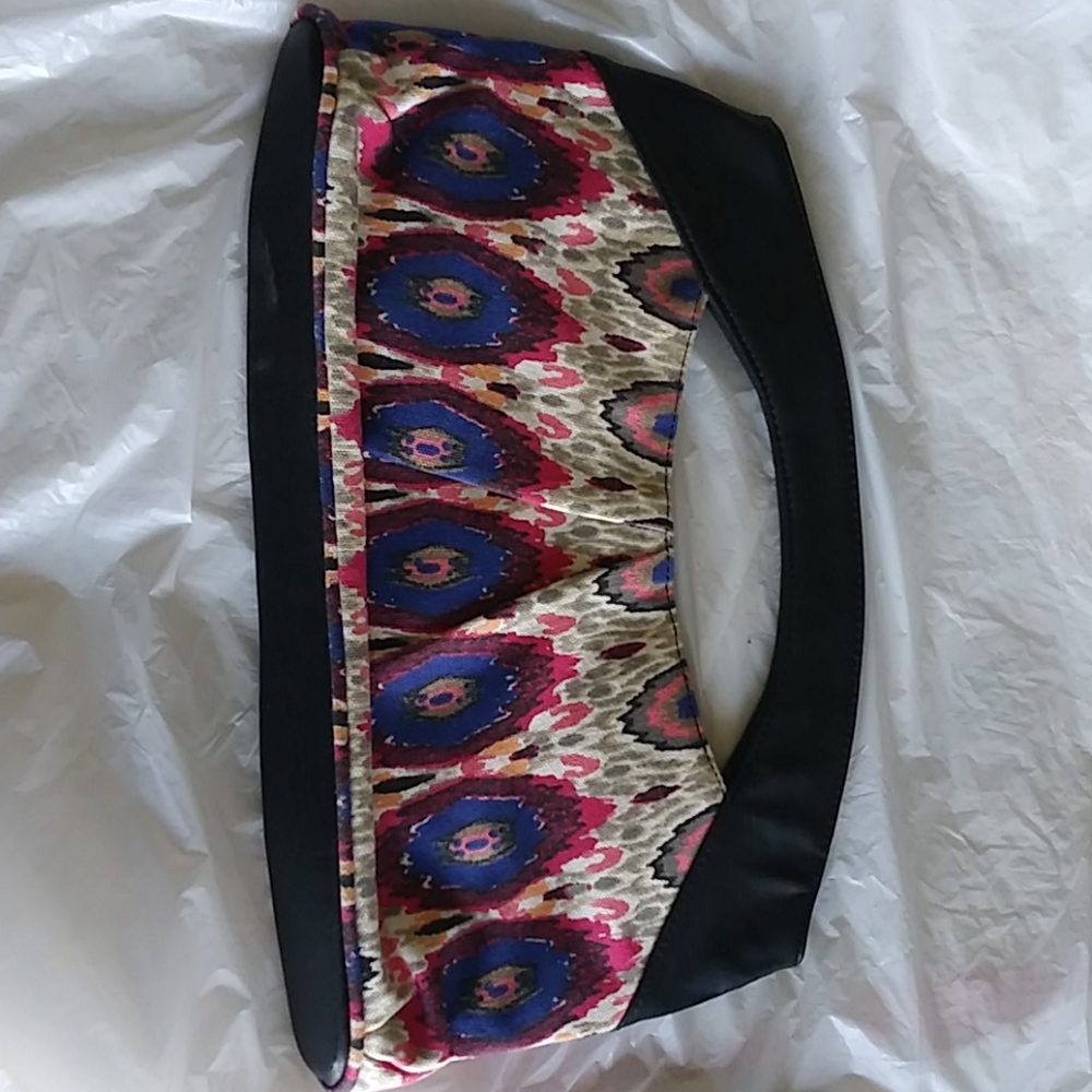 Cute clutch
